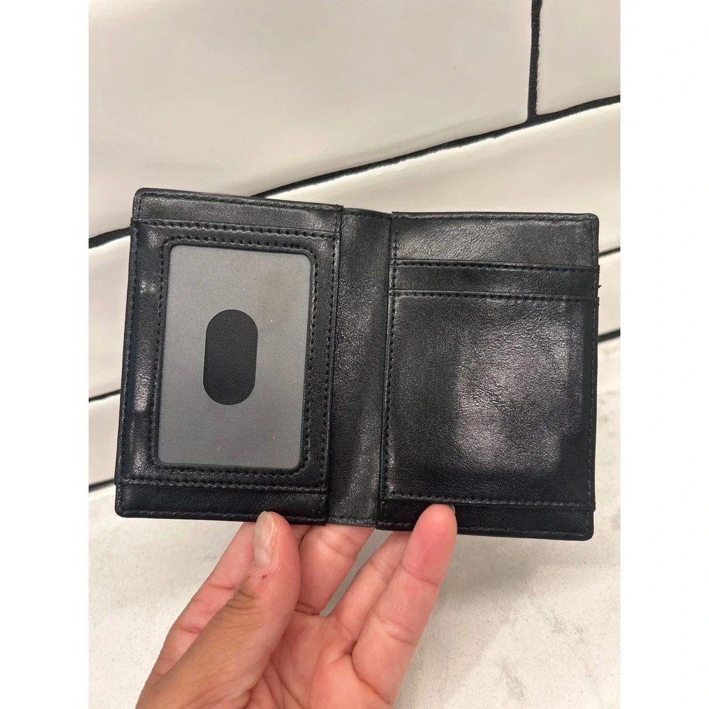 BULLIANT Men Slim Full Grain Wallet-Magnetic Closure-RFID Blocking 11 Cards
